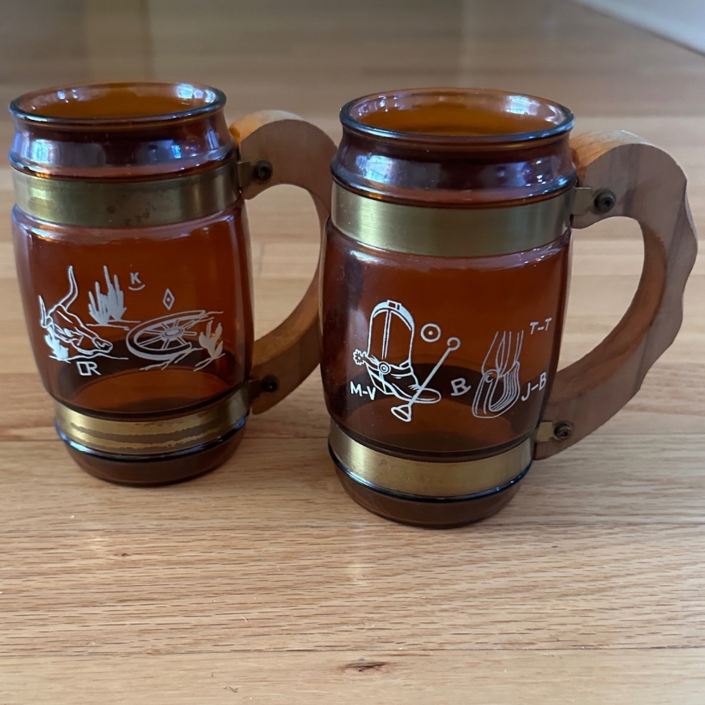 Siesta Ware Amber Color Set of Two Barrel Mugs